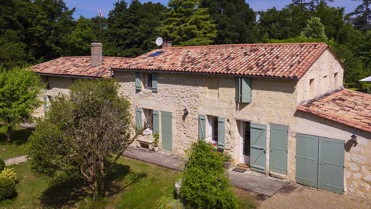 Gite La Maison De La Pimpine Lignan De Bordeaux Dış mekan fotoğraf